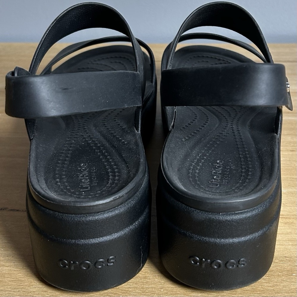Croc Black Brooklyn Comfortable Two Strap Pushpin Ankle Strap Low Wedge Sandals - Picture 5 of 6